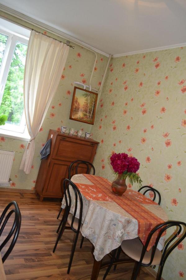 Ferienwohnung Квартира Двохкімнатна Фонтан Kamjanez-Podilskyj Exterior foto