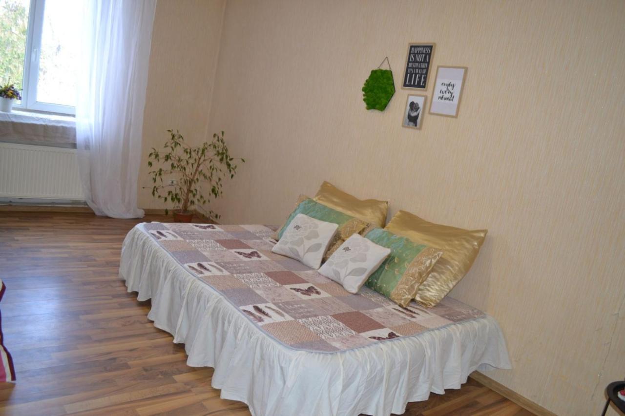 Ferienwohnung Квартира Двохкімнатна Фонтан Kamjanez-Podilskyj Exterior foto