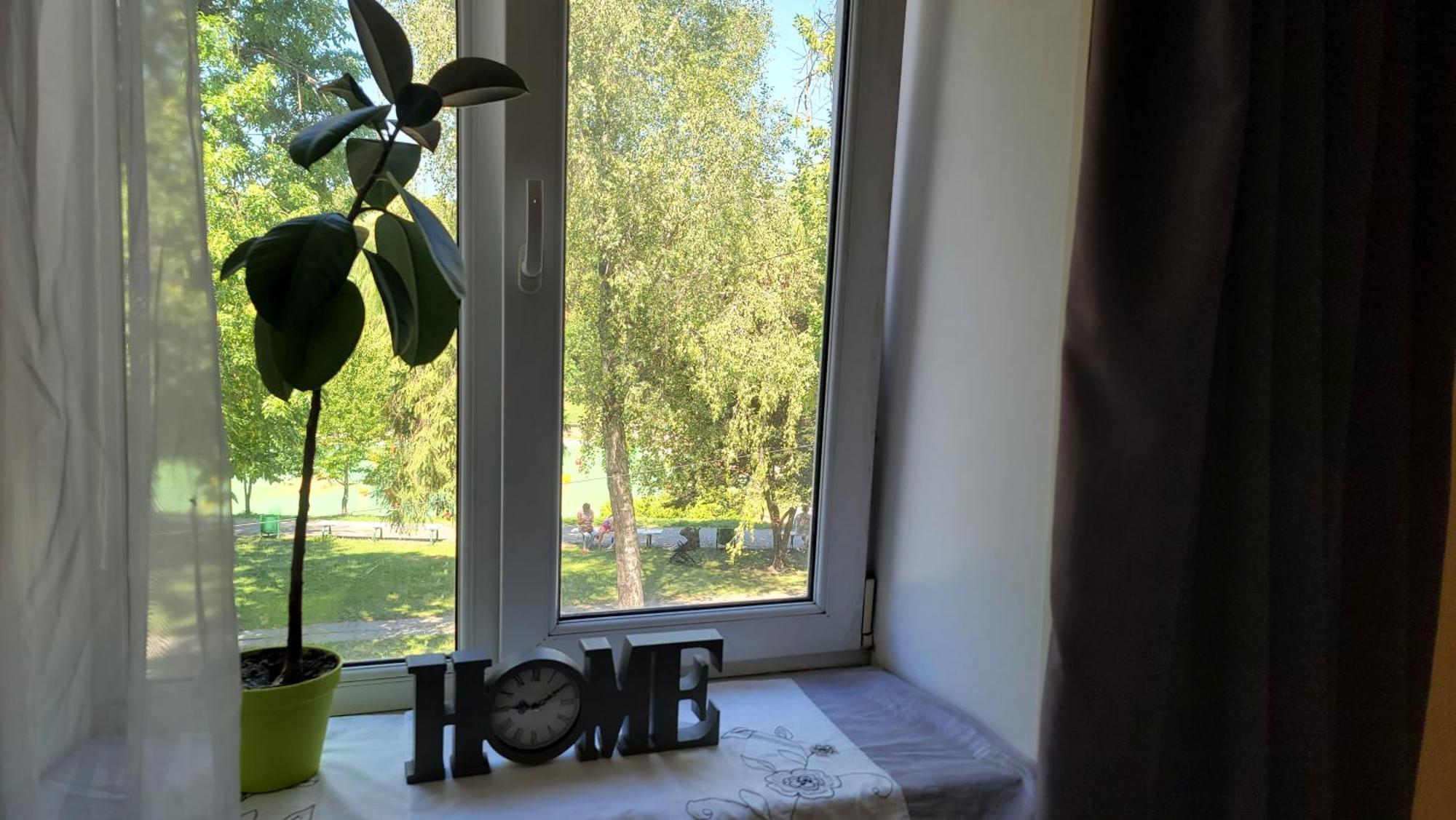 Ferienwohnung Квартира Двохкімнатна Фонтан Kamjanez-Podilskyj Exterior foto