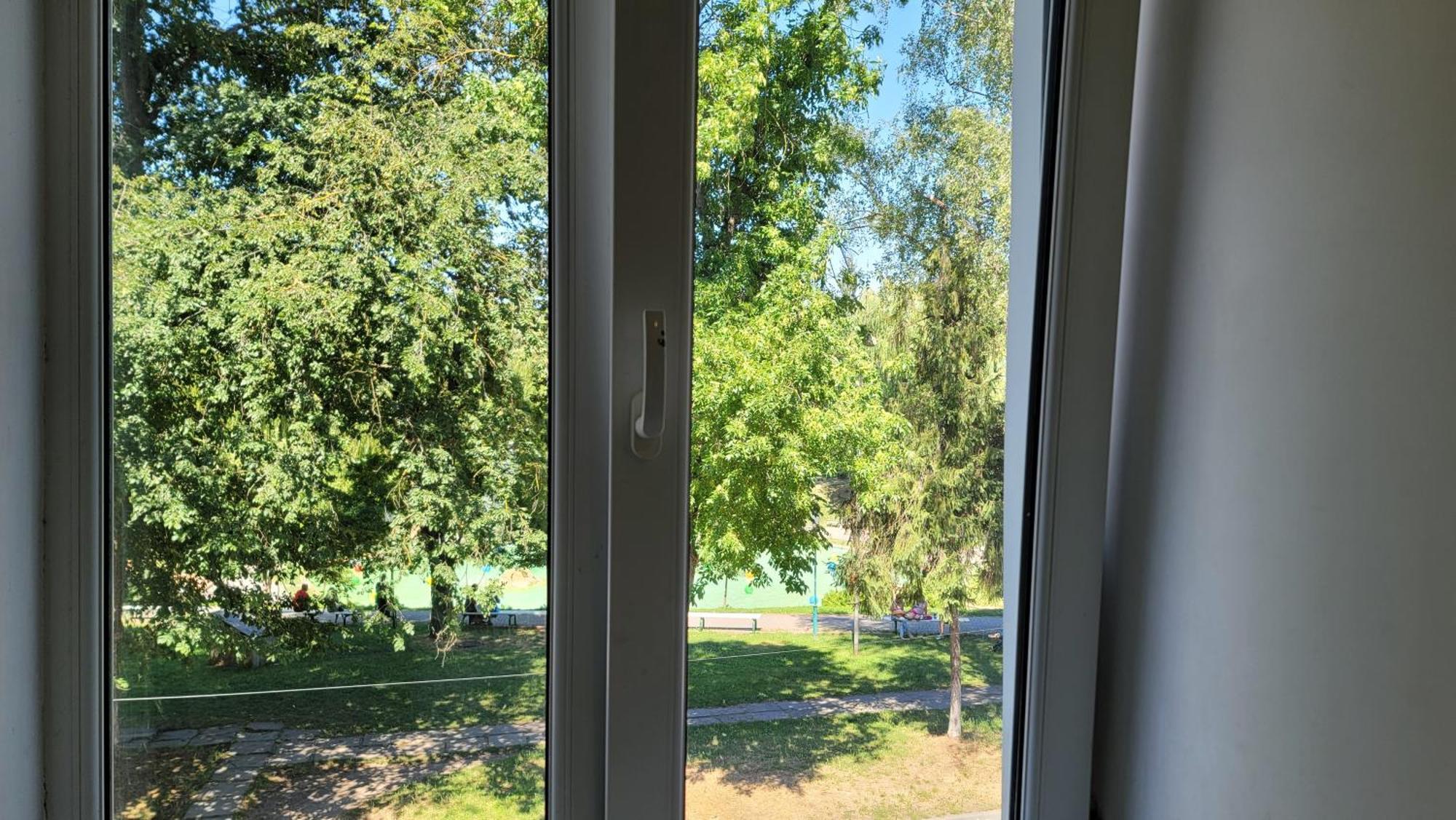 Ferienwohnung Квартира Двохкімнатна Фонтан Kamjanez-Podilskyj Exterior foto